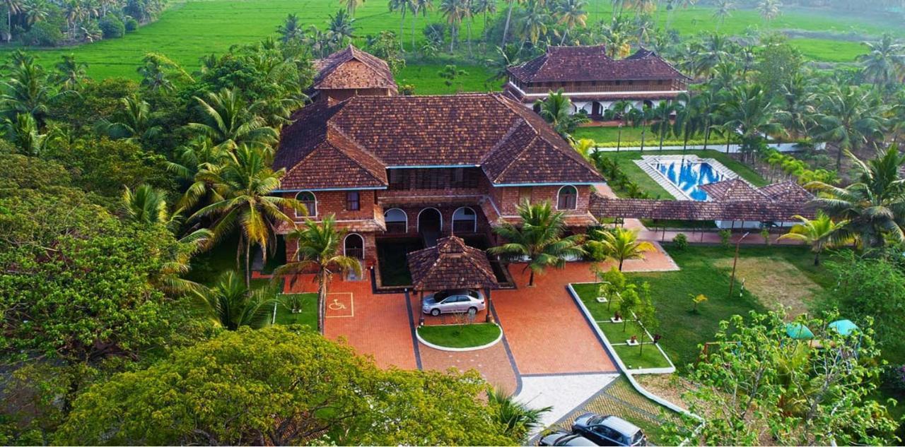 Kumarakom Heritage Resort Kottayam Eksteriør bilde