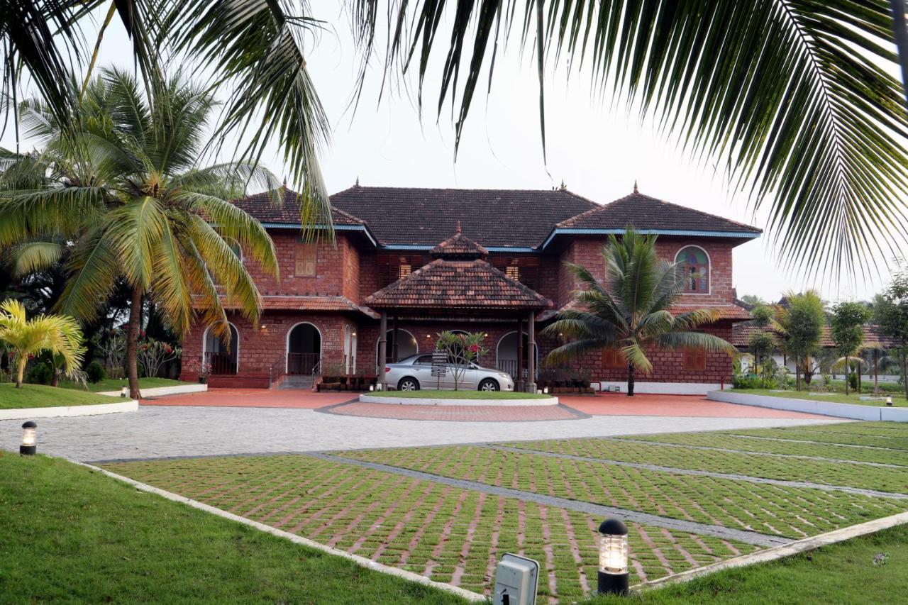 Kumarakom Heritage Resort Kottayam Eksteriør bilde